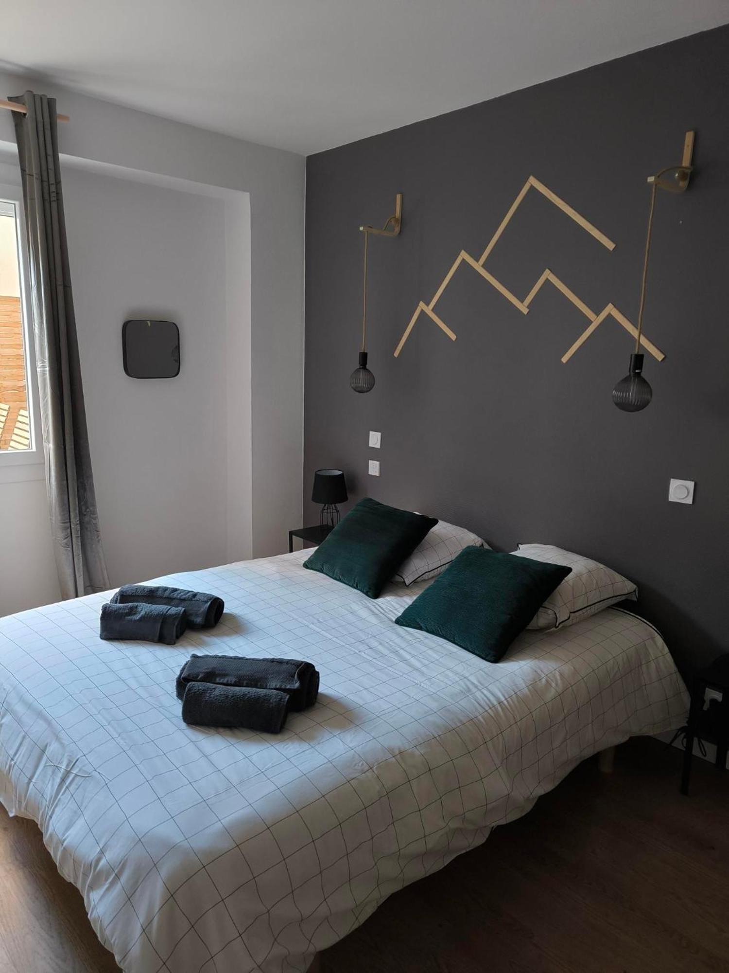 Lodge Loupau Maga Bagnères-de-Luchon 外观 照片